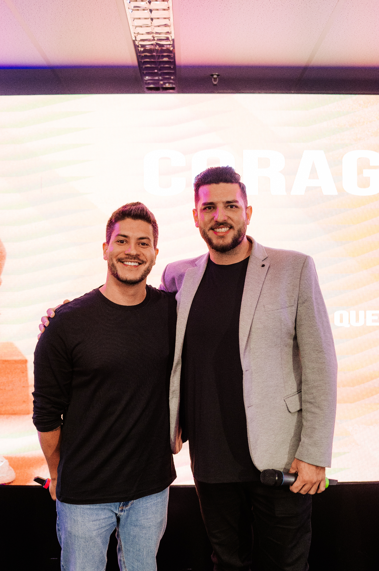 Arthur Aguiar, Empresário